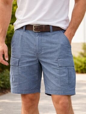 FRYE AND CO. Chambray Blue Cargo Shorts Mens Size 36 100% Cotton